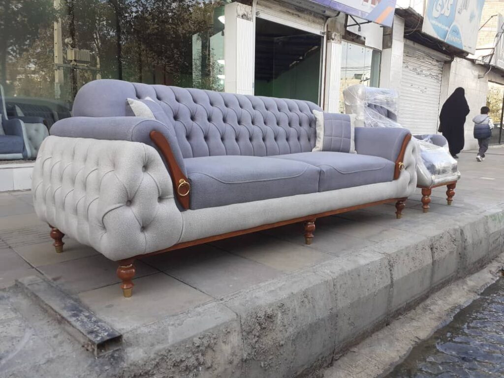 مبل چستر پاریس لمسه دست